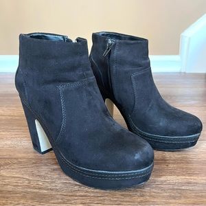Steve Madden Black Suede Platform Ankle Boots